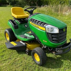 John Deere X125 Ride-On Lawnmower