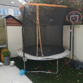 Trampoline