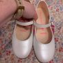 White girls Paola shoes size 2.5 UK Image 2