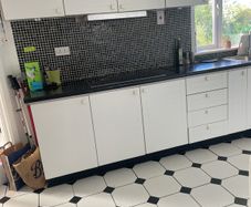 Free Kitchen  Units