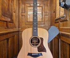Taylor 710e 2016