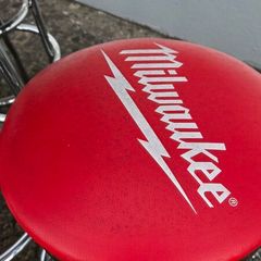Man Cave Milwaukee bar table +3 chairs