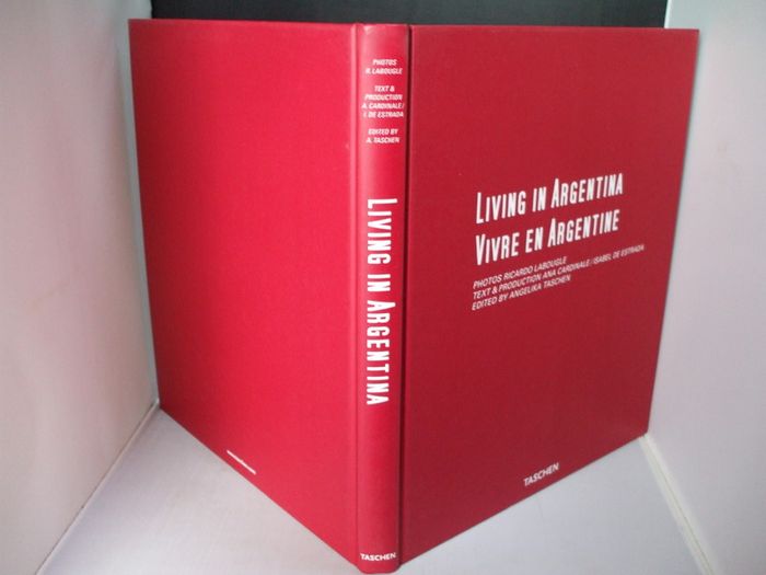 SALE!  LIVING IN ARGENTINA - text in English, German and French