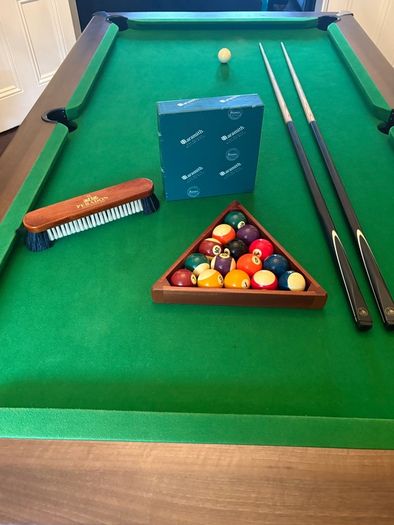 Buckingham 7ft Slate Bed Pool Table + Aramith Balls, Premium Cues & Full Accessories