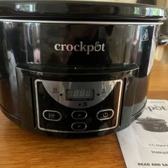 Slow cooker