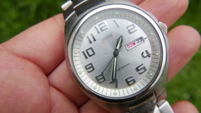 Men's GUESS Waterpro Silver Tone Classic Bracelet Watch, Date, C66079G (Fresh battery, works well)