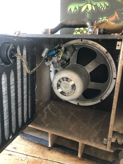 Antique speaker cab