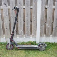 Xiaomi Mi Electric Scooter Pro 2