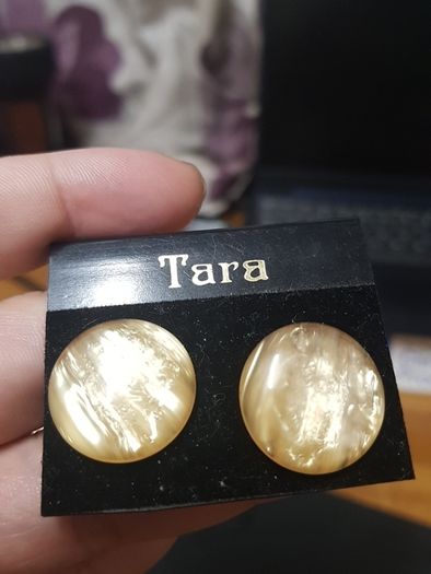 Tara Vintage Earrings