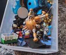 toys