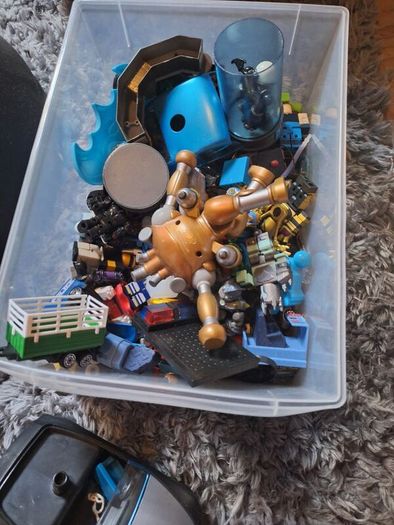 toys