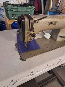 Industrial Sewing machine