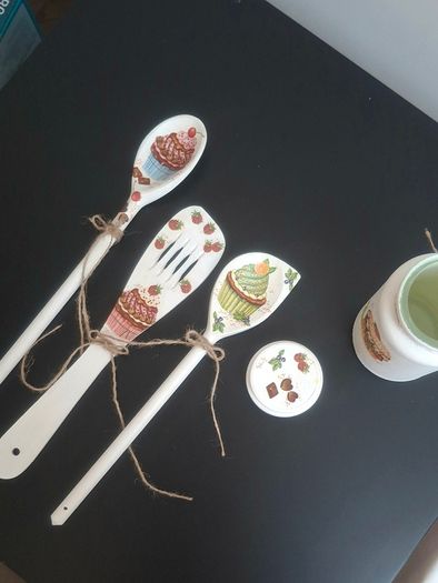 Set Of 3 Decorative Kitchen Utensils in the Jar