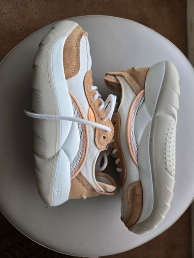 UGG L.A. Cloud Low Trainers uk4