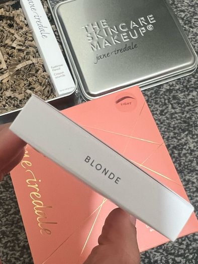 JANE IREDALE DAZZLE & SHINE BROW KIT - LIGHT perfect as Christmas present brand new