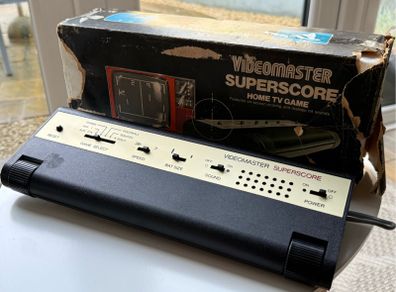 1976 Videomaster Superscore VM-8 Pong Console