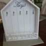 Letter and key holder Image 6