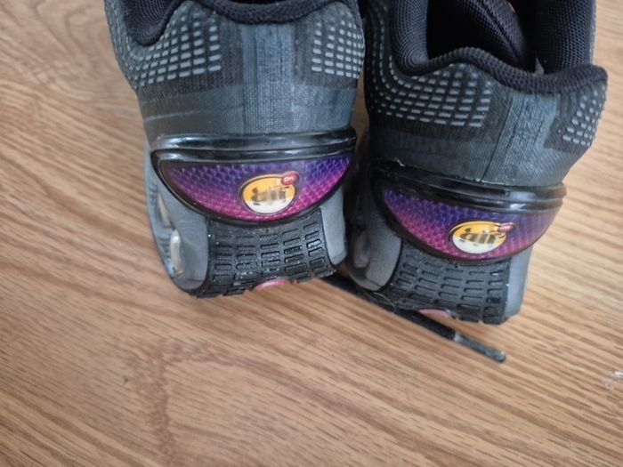 Nike trainers size 3 black and pink