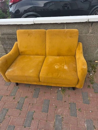 free sofa 120cm width 80cm height. Going in skip today