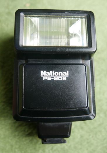 Olympus Trip 35 35mm Film Camera with  Flash - Tested