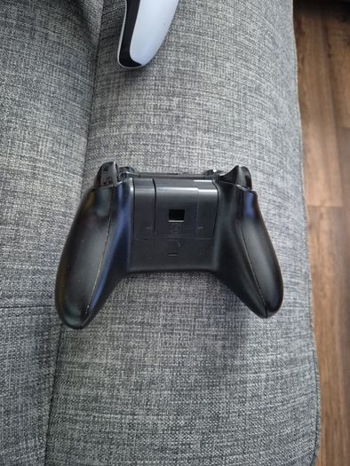 PS5 and xbox one controller faulty