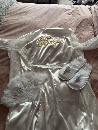 wedding miscellaneous, some brand new and barely used