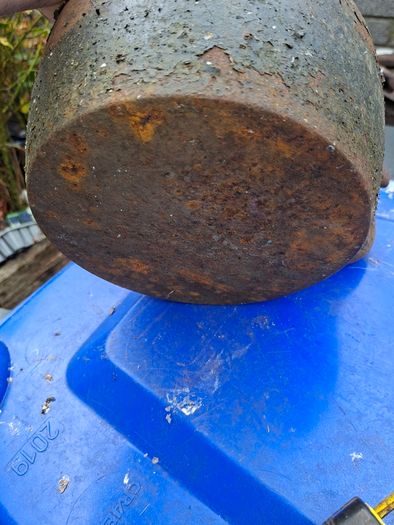 Antique Very Large Cast Iron Kettle, I don't see any cracks or breaks,