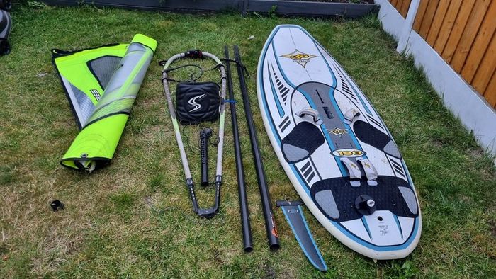 Galaxy Cruz Tandem 2+1 Kayak + JP Australia New School 180 windsurfing board