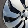 Land Range Rover Discovery 5 Aero 20" genuine wheels with tyres Image 9