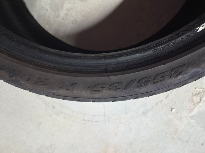 Pirelli P Zero tyres