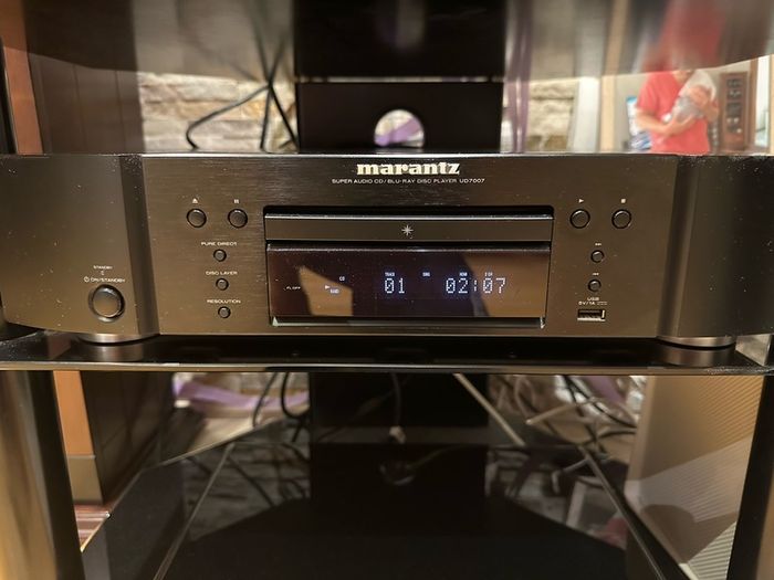 Marantz UD7007 Blu Ray, DVD, CD player- like New condition.