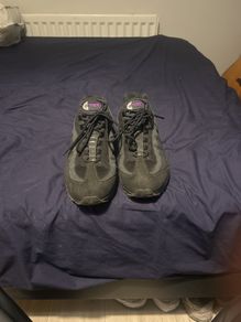Black Nike 95s