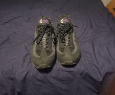 Black Nike 95s