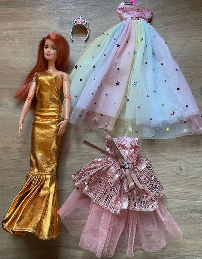 Barbie with accessories