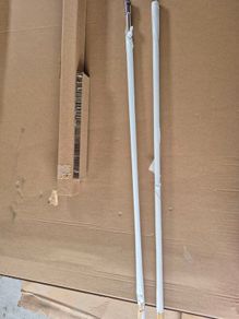 shower screen support