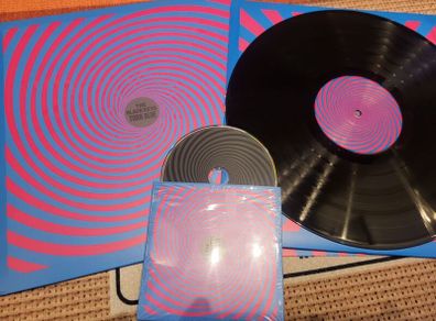 The Black Keys - Turn Blue