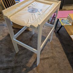 baby changing