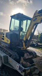 3 ton machine to hire with experienced driver kildare areas