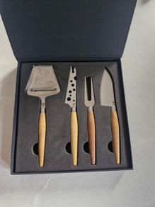 Neven Maguire cheese knife set