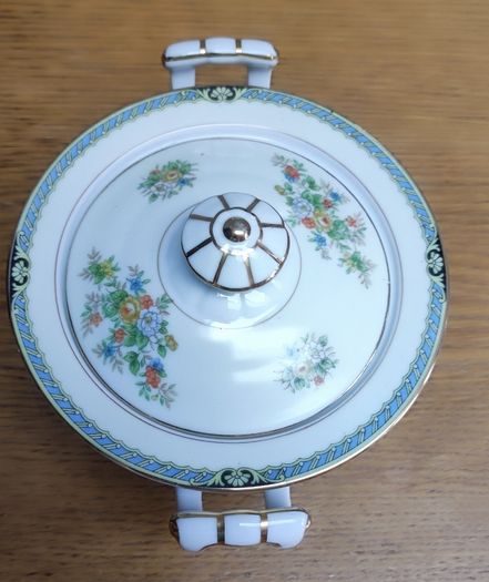 Sugar bowl & Lid