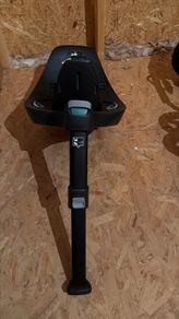 Cybex Cloud Z i-Size Infant Car Seat and Cybex, Modular Isofix Base Z