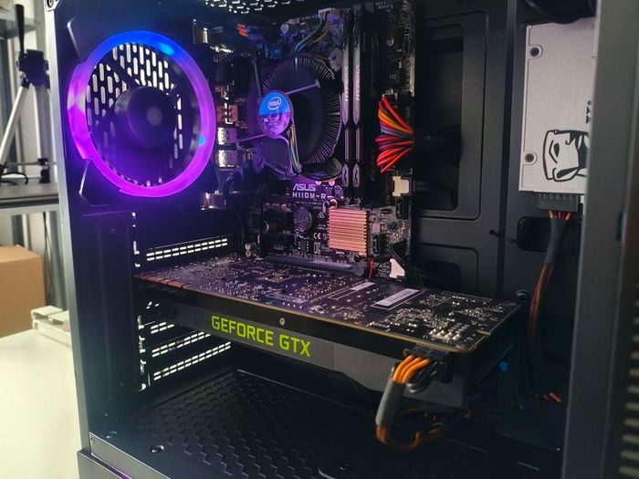 Gaming Pc Gtx 1080, I7 6700, 16gb Ram