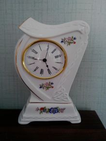 Vintage Royal Tara Celtic Harp Clock (working) 90 euro