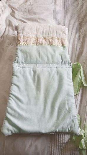 Mamas and papas nursery set quilt, bumper, sleep bag, curtains, changing mat & accessories