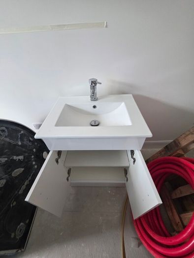 White Bathroom Vanity UnitWhite Bathroom Vanity Unit, Basin and Chrome Tap  Excellent Condition