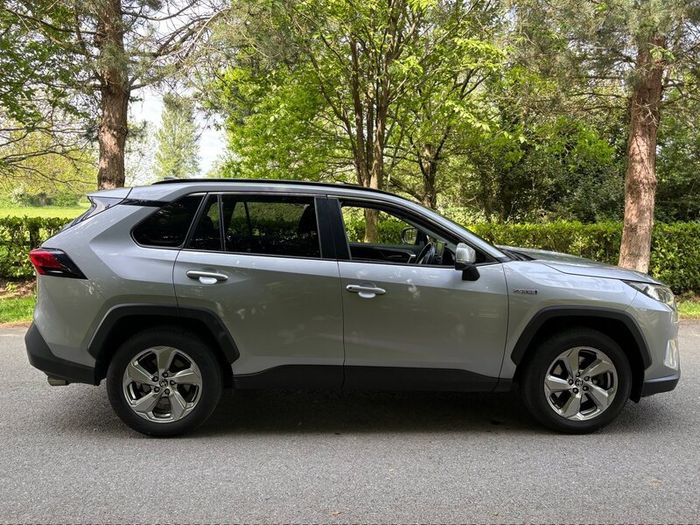 Toyota RAV4 2021