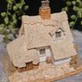 VINTAGE Collectible Lilliput Lane "Clare Cottage" 1985 Image 3