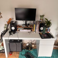 Ikea Desk MALM serios