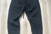 Essentials fear of god black pants