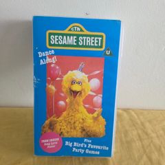 Sesame Street - Dance Along - VHS